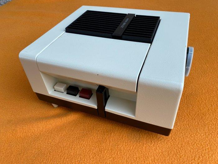 Zeiss Ikon Zeis Ikon Perkeo automat S150 Diaprojector, TV, Hi-fi & Vidéo, Appareils photo analogiques