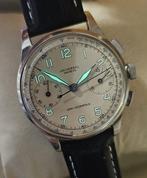 Universal Genève - Uni-Compax Chronograph - 224100 - Heren -, Nieuw