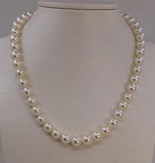 Halsketting 8x8,5mm heldere Akoya parels, Handtassen en Accessoires, Kettingen