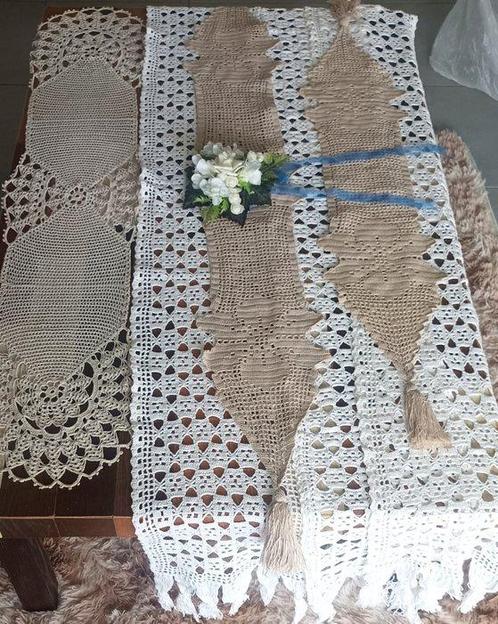 Geen reservering - Prachtige collectie decoratieve, Antiek en Kunst, Antiek | Tapijten, Tafelkleden en Textiel