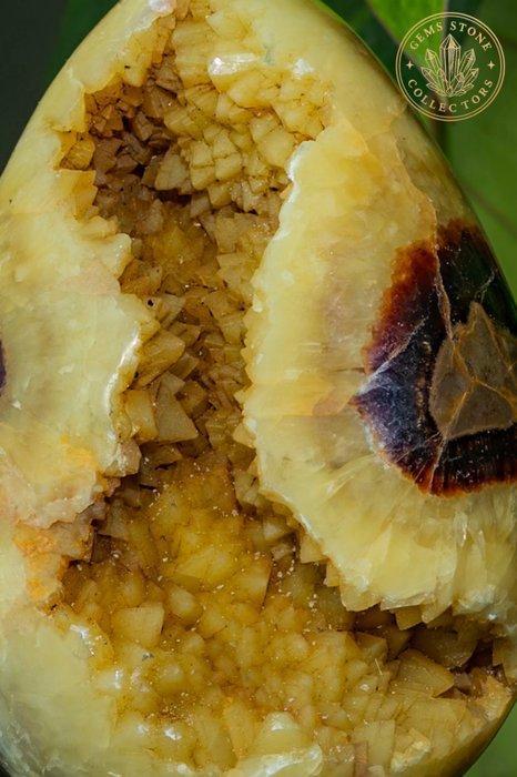 Septaria Wild Yellow Crystals Fine Large Wild Septaria, Verzamelen, Mineralen en Fossielen