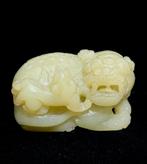 Grote jade beeldhouwwerk - Nefriet Jade - China - 20e eeuw, Antiek en Kunst