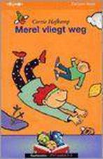 Merel vliegt weg 9789027678980, Boeken, Verzenden, Gelezen