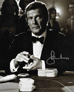 Roger Moore - Autographed Photo For Your Eyes Only Casino, Nieuw