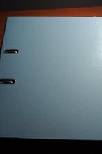 België - Flinke doos vol met een verzameling Roodstempels, Postzegels en Munten, Gestempeld