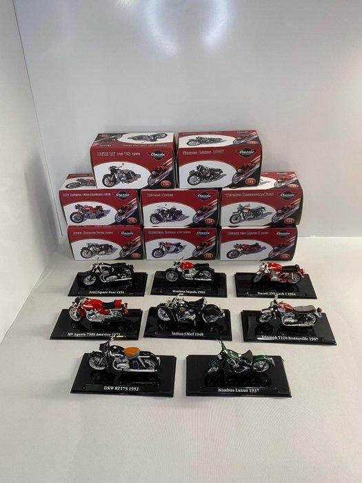 Classic 1:24 - Model motorfiets (8) - Various classic, Hobby & Loisirs créatifs, Voitures miniatures | 1:5 à 1:12
