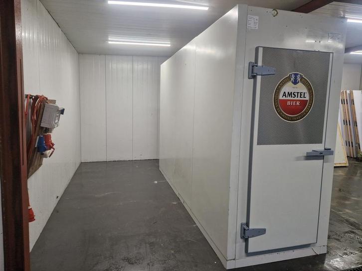 Koelcel 106 x 316 x 226 cm, Zakelijke goederen, Horeca | Keukenapparatuur, Gebruikt, Koelen en Vriezen