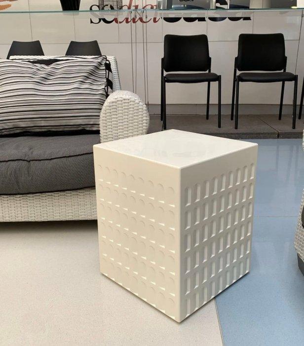 Kartell - Fabio Novembre - Kruk - Eur Bianco -, Antiquités & Art, Antiquités | Meubles | Chaises & Canapés