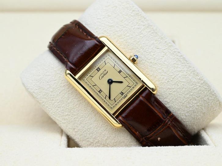 Cartier Tank Ref. 366001 Year 1990s (Box), Handtassen en Accessoires, Horloges | Dames, Leer, Zo goed als nieuw, Goud, Overige merken