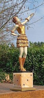 sculptuur, las vegas dame - 42 cm - brons marmer