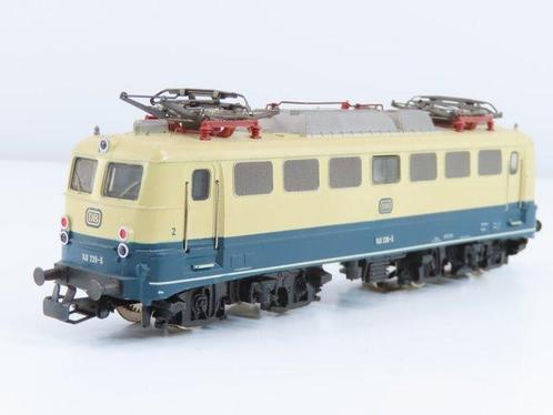 Märklin H0 - 3156 - Locomotive électrique - BR 140 - DB, Hobby & Loisirs créatifs, Trains miniatures | HO