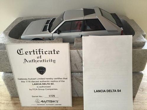 Autoart - 1:18 - 1985 - Lancia Delta S4 - Silver Metallic -, Hobby en Vrije tijd, Modelauto's | 1:5 tot 1:12