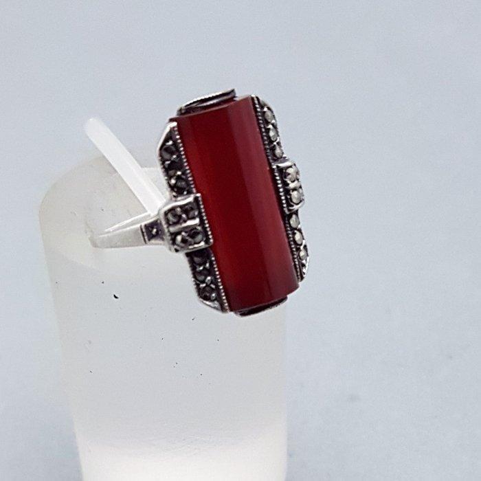 Zilver, Art Deco, Carneool - Ring - + Markasieten., Antiek en Kunst, Kunst | Designobjecten