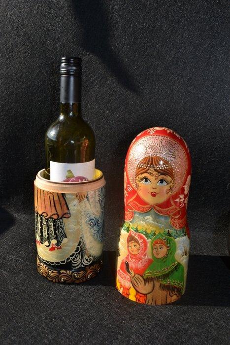Vintage Matroesjka wijn / wodka houder - Statue, Matroesjka, Antiek en Kunst, Curiosa en Brocante