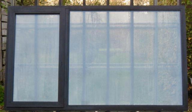 pvc raam , chassis , venster 242 x 143 zwart ral 9005, Doe-het-zelf en Bouw, Raamkozijnen en Schuifdeuren, Inclusief glas, Nieuw