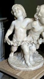 Auguste Moreau (1834-1917) - Beeld, Cherubini con fascio di, Antiek en Kunst