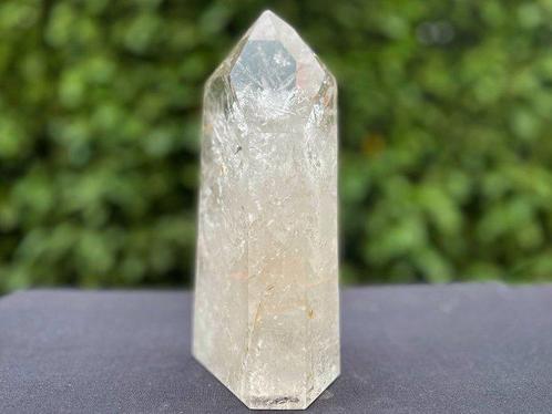 Quartz Obélisque - Hauteur : 21 cm - Largeur : 9 cm- 2040 kg, Verzamelen, Mineralen en Fossielen