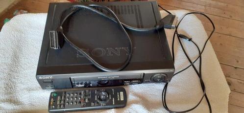 Sony SLV-E230VP1 met veel videobanden. Enregistreur vidéo, Verzamelen, Foto-apparatuur en Filmapparatuur
