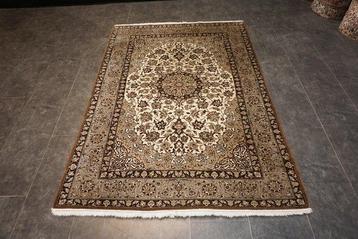 Ispahan - Tapis - 210 cm - 148 cm