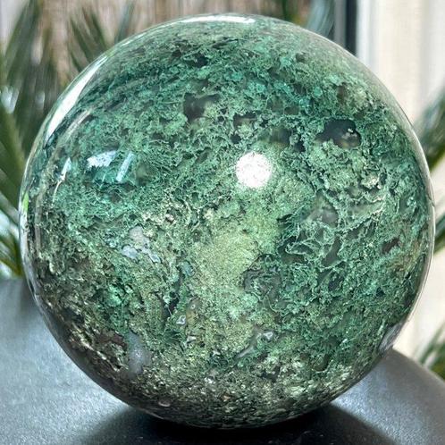 Agate mousse Grande sphère en agate mousse finement polie -, Verzamelen, Mineralen en Fossielen