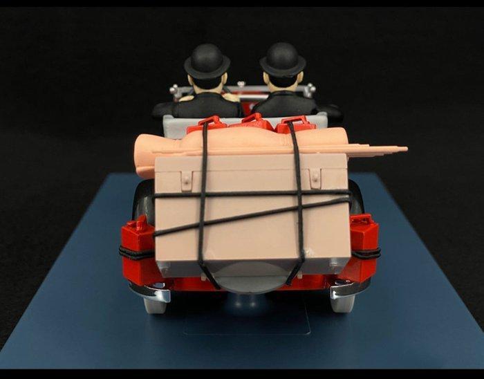Moulinsart - Tintin - La 201 Cabriolet (voiture 1/24 eme ), Boeken, Stripverhalen
