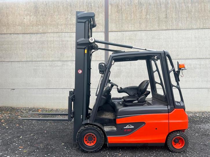Linde E30L-01 heftruck 3 ton elektrisch triplex 6m58, Articles professionnels, Machines & Construction | Chariots élévateurs & Transport interne