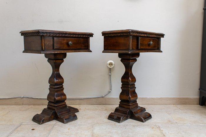 Bijzettafel (2) - Hout - nachtkastje, Antiek en Kunst, Curiosa en Brocante