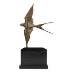 Sculpture, Flying bird - swallow - 48 cm - Bronze
