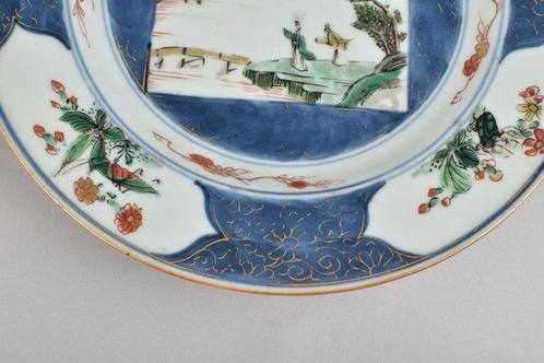 Bord - decorated with powder blue, famille verte and, Antiek en Kunst, Antiek | Overige Antiek
