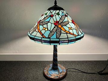 Lampe de table - Libellule - Vitrail - Style Tiffany H.55cm beschikbaar voor biedingen