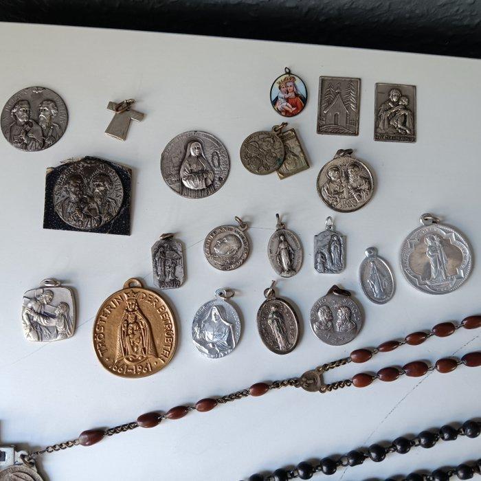 Rozenkrans (36) - Parel, metaal, hout, bot, - 1900-1910 -, Antiek en Kunst, Antiek | Boeken en Manuscripten