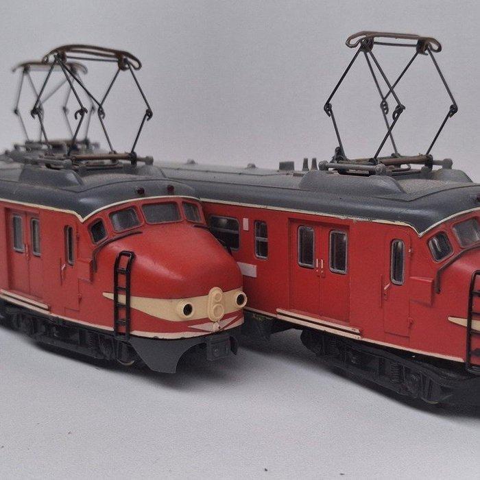 Trix International H0 - Treinstel (1) - Mat. 54 Hondekop in, Hobby en Vrije tijd, Modeltreinen | H0