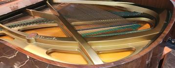 Superbe piano à queue Schimmel 189 parfait état et garanti