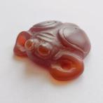 Oud Tibetaans of Nepalees Red Agate XL cicade insect kralen