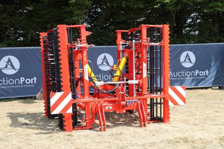 Veiling: Zaaibedbereider Özduman VIBCOM 4000 Nieuw, Zakelijke goederen, Landbouw | Werktuigen, Ophalen