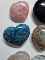 Gros lot avec des cœurs en cristal, de différentes tailles 8