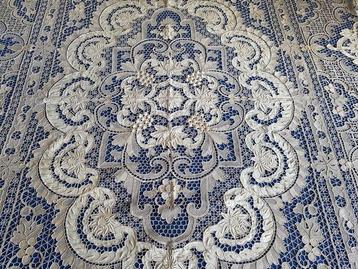 Antico copriletto ricamo Burano di Venezia a mano 13, Antiquités & Art