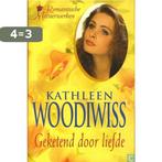 Geketend door liefde 9789051085044 Kathleen Woodiwiss, Boeken, Verzenden, Zo goed als nieuw, Kathleen Woodiwiss