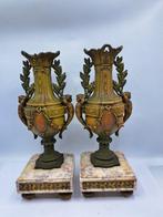Vase - cheminée - Bronze, Marbre, Régule - Deux vases de, Antiek en Kunst