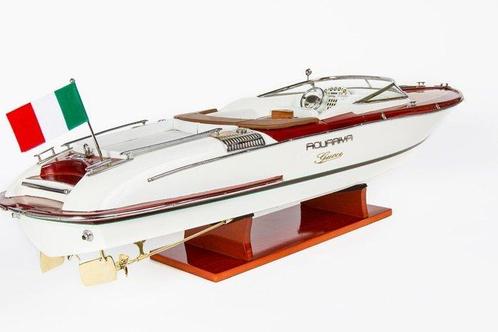Riva Aquariva by Gucci 67 cm Bois entièrement modelisme fait, Hobby en Vrije tijd, Modelauto's | 1:5 tot 1:12