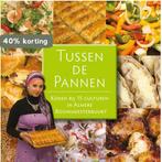 Tussen de pannen 9789090230924 Hans Luijcx, Boeken, Verzenden, Zo goed als nieuw, Hans Luijcx