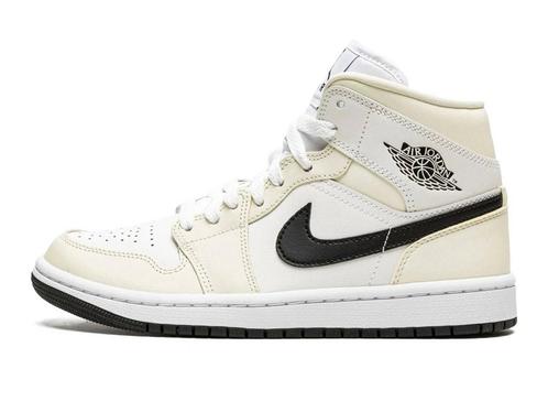 Air Jordan 1 Mid Coconut Milk - Maat 40 EU, Kleding | Heren, Schoenen, Ophalen of Verzenden