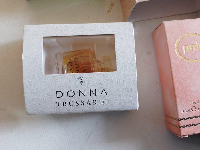 laura Biagiotti , capucci e altri marchi - Parfumfles (20) -, Antiek en Kunst, Antiek | Glaswerk en Kristal