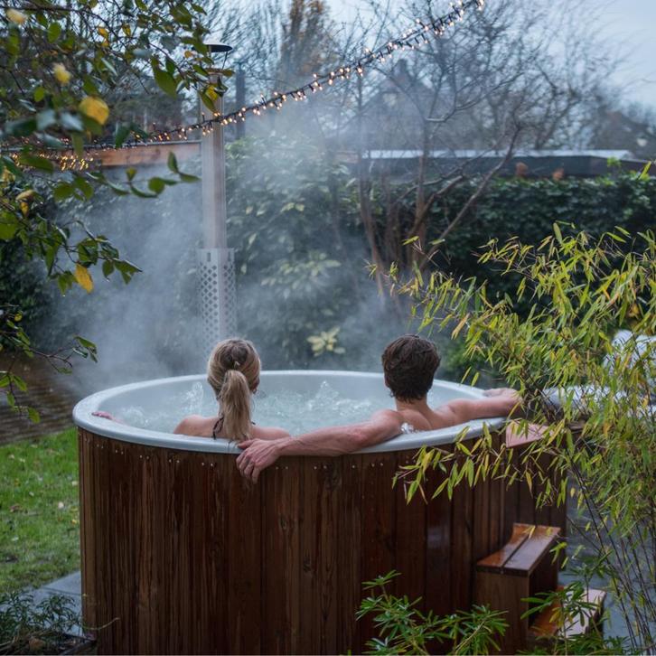 Hottub houtgestookt elektrisch hybride biodiesel | Bubbels, Tuin en Terras, Bubbelbaden en Hottubs, Vast, Nieuw, Afdekzeil, Filter