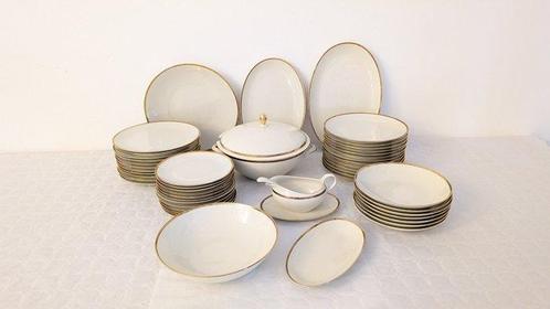 Seltmann Weiden Bavaria - Tafelservies (50) - Goud,, Antiek en Kunst, Antiek | Meubels | Tafels
