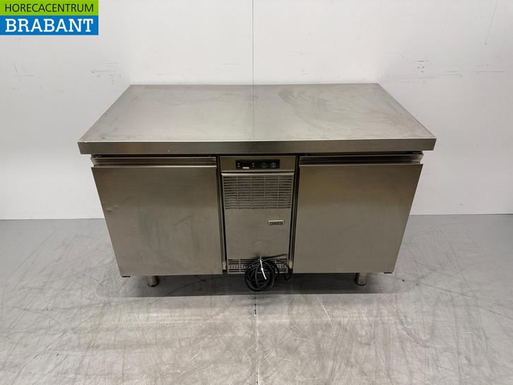 Banc de travail pour congélateur Zanussi en acier inoxydable, Articles professionnels, Horeca | Équipement de cuisine, Envoi