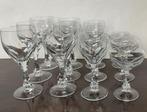 Drinkservies (12) - Kristal - Facet geslepen kelk/stam, Antiek en Kunst