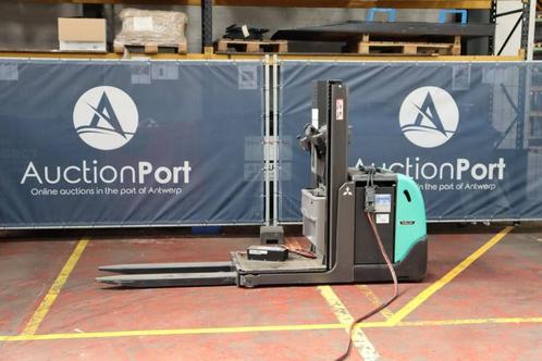 Veiling: Orderpicker Mitsubishi Velia Elektrisch 2020, Zakelijke goederen, Machines en Bouw | Heftrucks en Intern transport, Ophalen