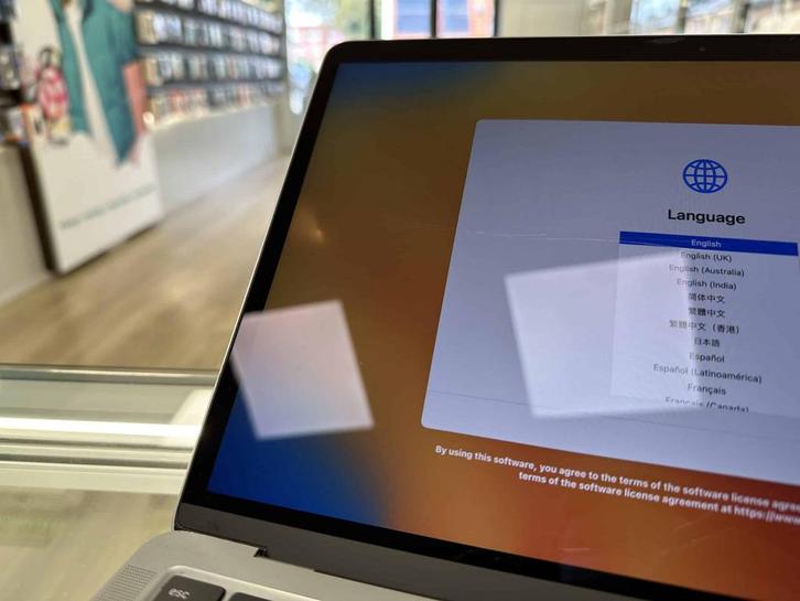 Apple MacBook Pro 2020 M1 | 13.3 | 8 GB | 256 GB SSD | s..., Computers en Software, Apple Desktops, Gebruikt, Ophalen of Verzenden