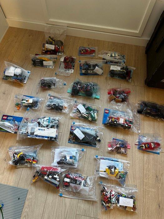 Lego Set - City - 27 complete Lego sets, Kinderen en Baby's, Speelgoed | Duplo en Lego